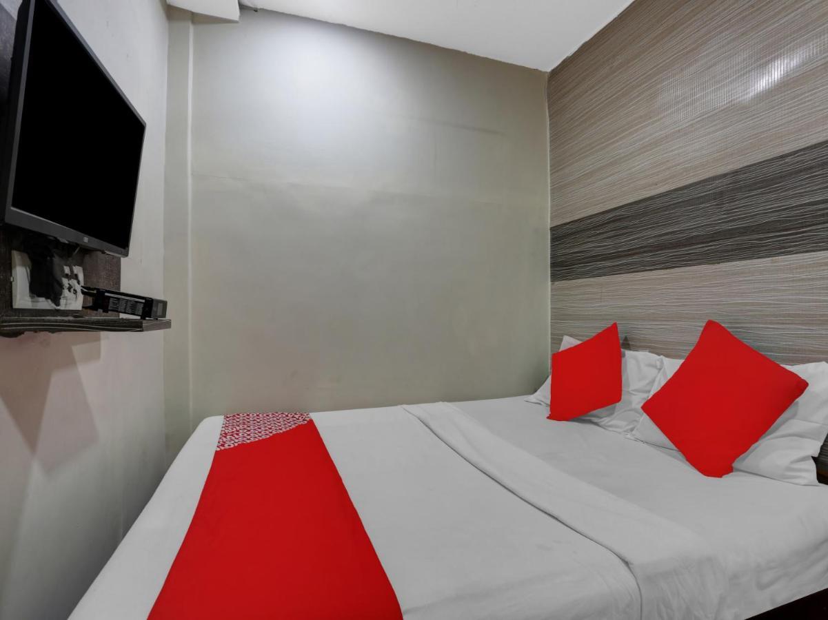 Oyo 84398 Maroshi Residency Mumbai Dış mekan fotoğraf