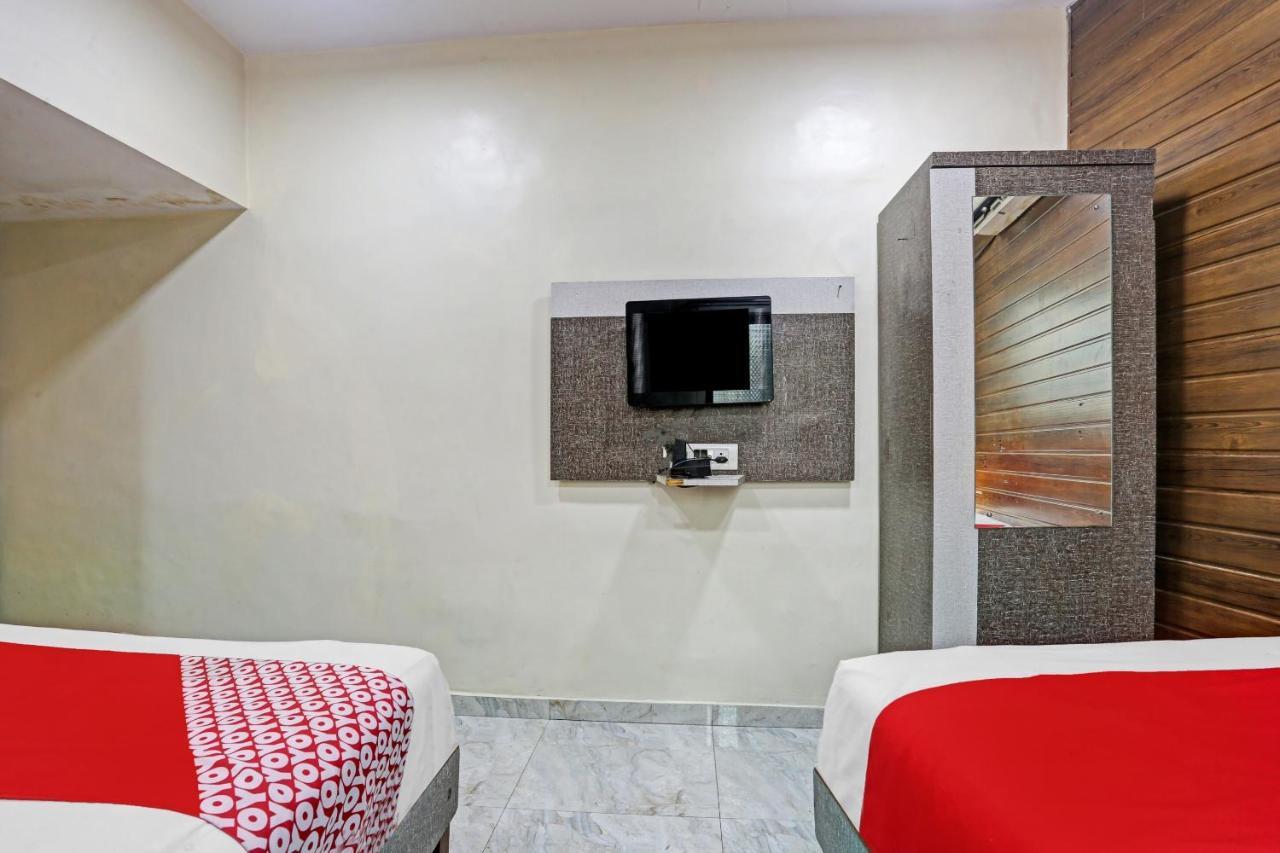 Oyo 84398 Maroshi Residency Mumbai Dış mekan fotoğraf